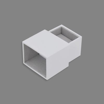 Joyero blanco de empaquetado del anillo con la guarnición gris/negra del terciopelo de los cajones