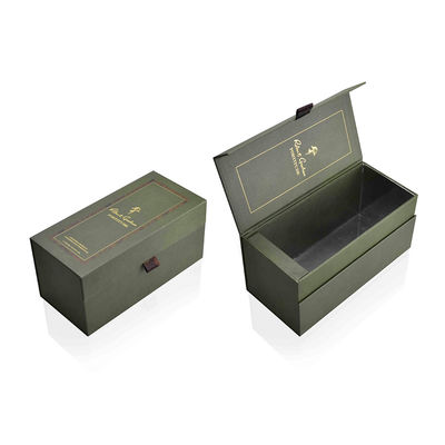 ISO9001 certificó la caja de regalo alineada de acrílico de Colonia, caja magnética el 12*12*25cm de la aleta