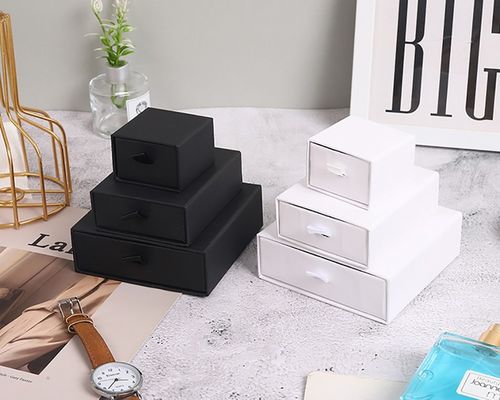 Caja de regalo de joyería pequeña de estilo de cajón personalizado para pinzas de pelo de anillo de collar
