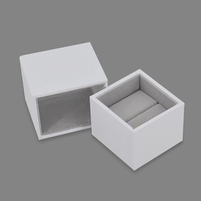 Joyero blanco de empaquetado del anillo con la guarnición gris/negra del terciopelo de los cajones