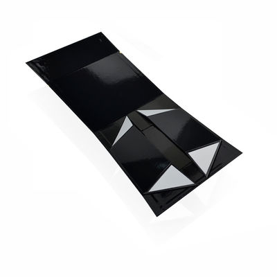 Cajas de regalo magnéticas plegables hechas a mano del color de CMYK los 20.5*20.5*9cm negros brillantes