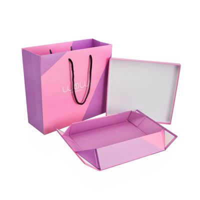Anunció la caja de regalo de papel rígida del color del logotipo CMYK, caja de empaquetado de la ropa con hacer juego la bolsa de papel