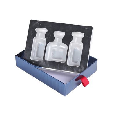 Cajas de regalo vacías de la cartulina de Bule las pequeñas, sacan la caja del cajón con 3 cavidades