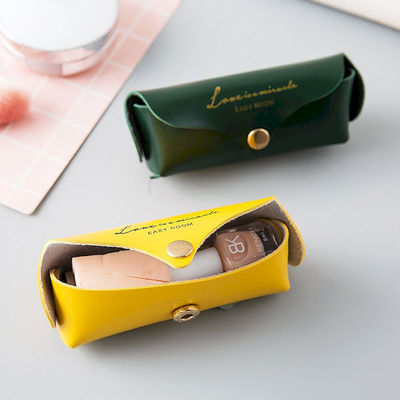 La PU impermeable de la caja de la barra de labios del viaje cubre amarillo con cuero portátil